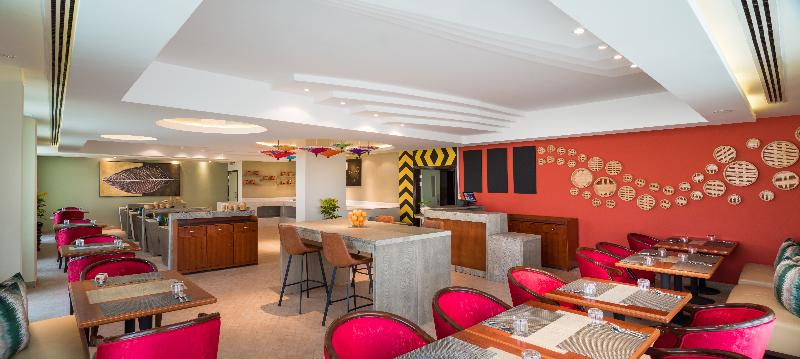 Centara Life Muscat Dunes Hotel - Restoran