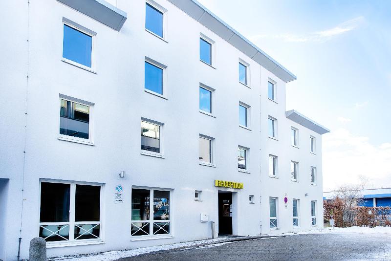 B&B Hotel München-Putzbrunn - Genel