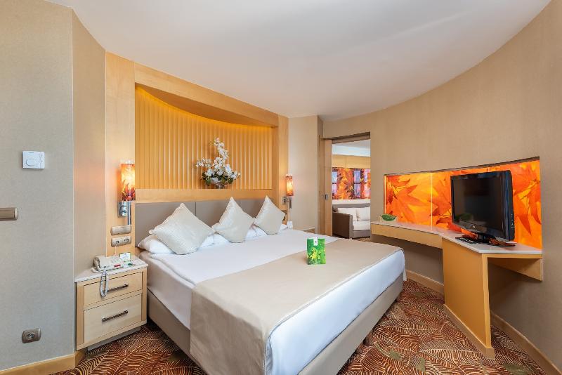 Paloma Sencia Ex.Cornelia De Luxe Resort - Oda