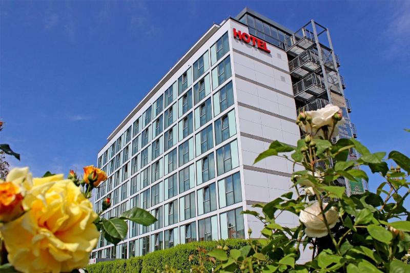 Am Rosengarten Panoramahotel - Genel