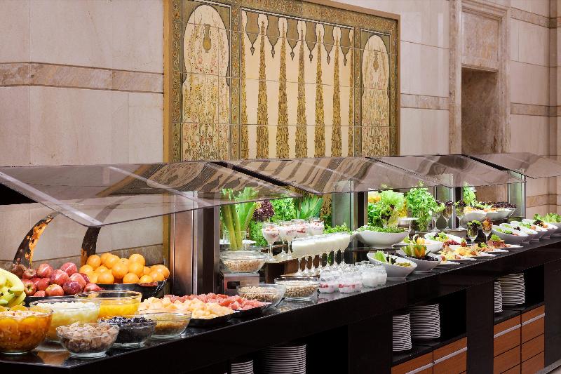 InterContinental Dar Al Hijra - Restoran