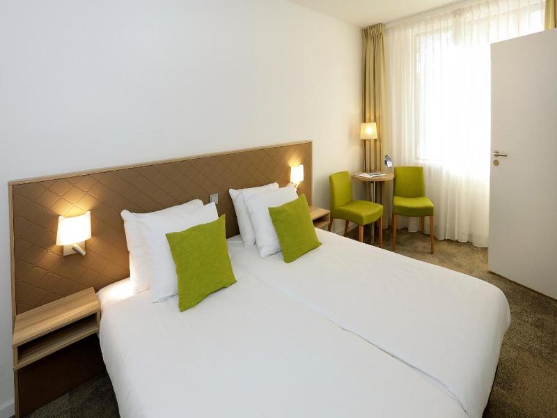 Churchill hotel Terneuzen - Genel