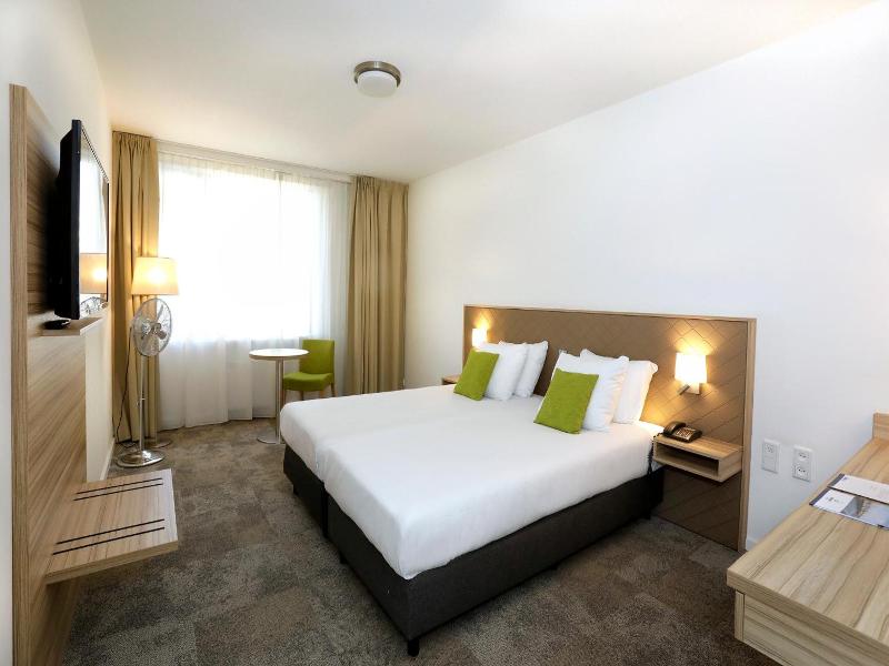Churchill hotel Terneuzen - Genel