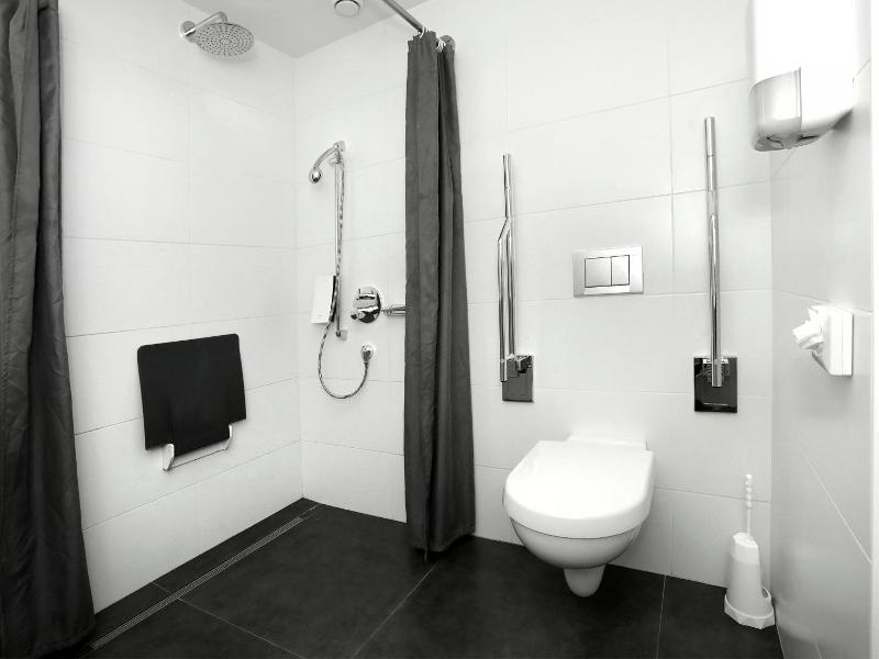 Churchill hotel Terneuzen - Genel