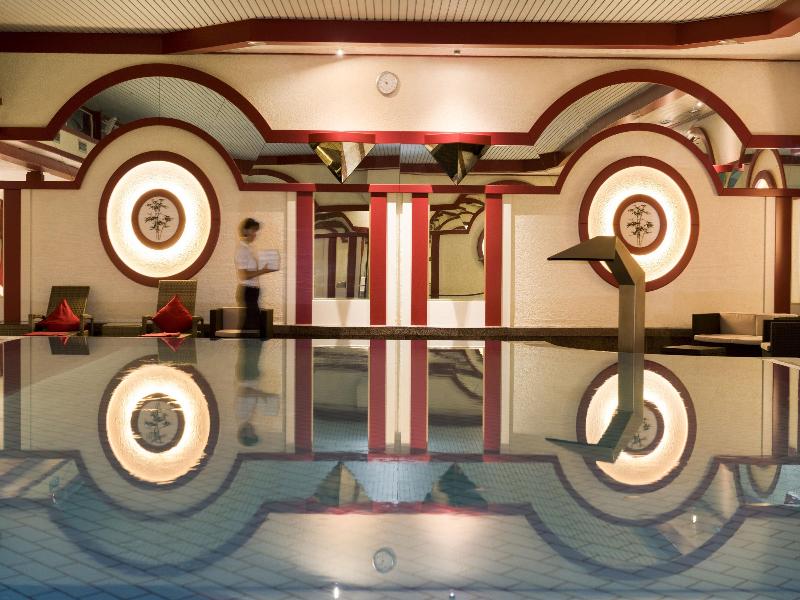Maritim Hotel Bad Wildungen - Havuz