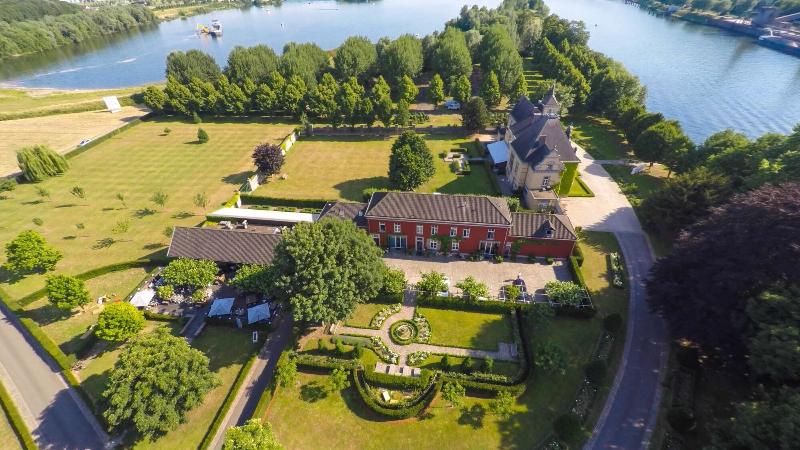 Kasteel de Hoogenweerth - Genel