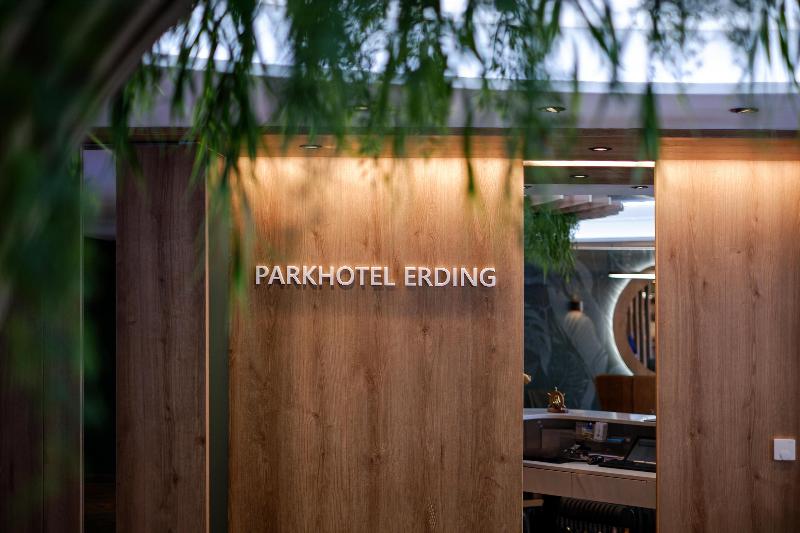 Best Western Parkhotel Erding - Lobi
