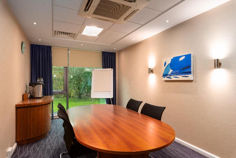 Holiday Inn Express Burnley - Toplantı