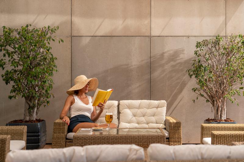 Mimosa Studio Hotel - Teras
