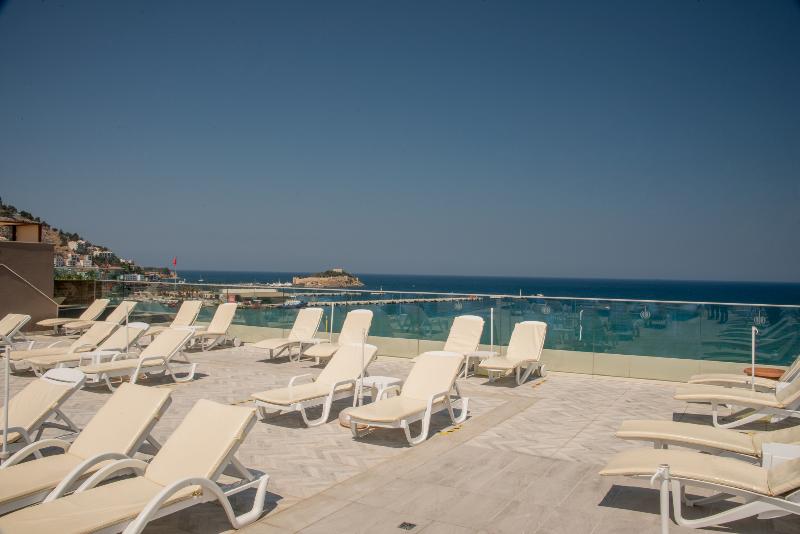 Derici Hotel - Havuz