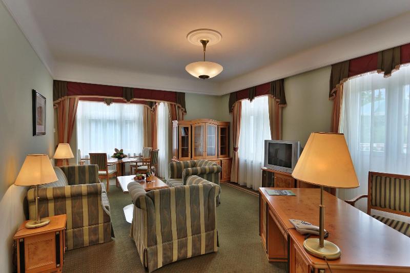 Parkhotel Golf - Oda