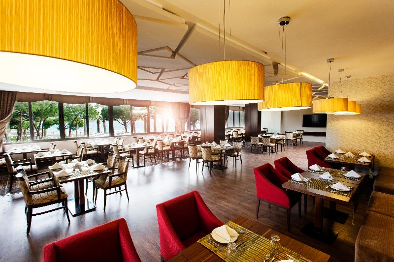 Tusan Beach Resort - Restoran