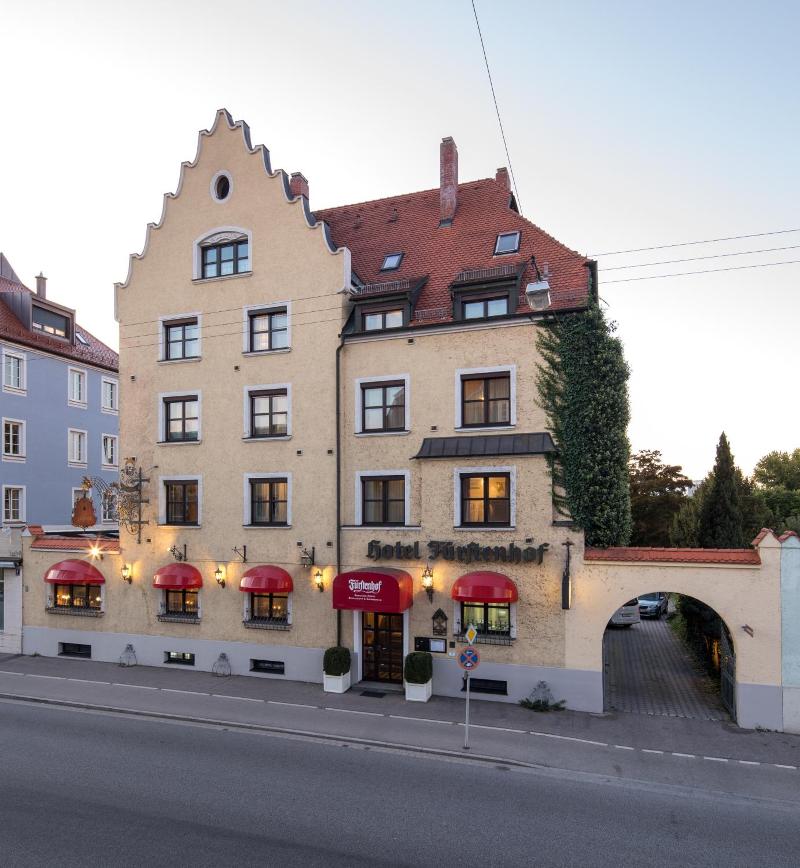 Romantik Hotel & Restaurant Fürstenhof - Genel