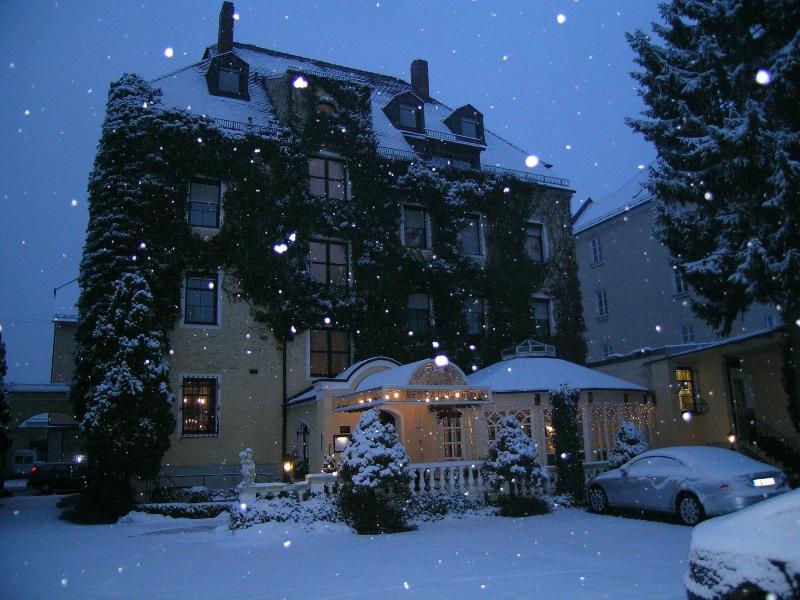 Romantik Hotel & Restaurant Fürstenhof - Genel