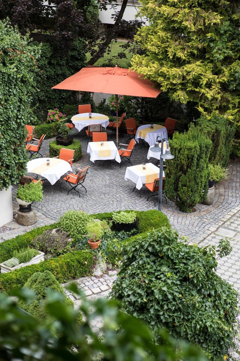 Romantik Hotel & Restaurant Fürstenhof - Restoran