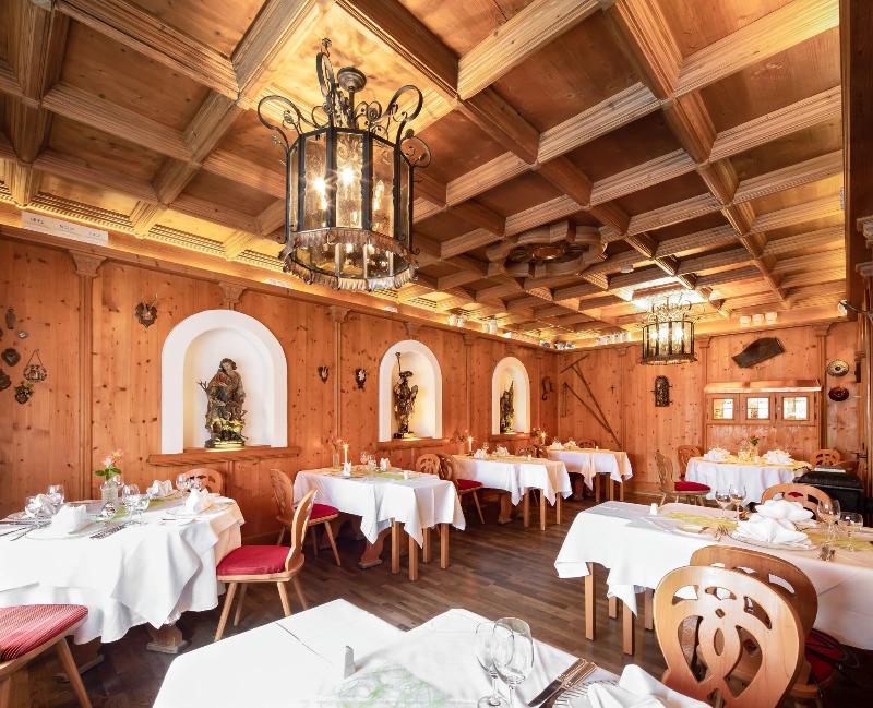 Romantik Hotel & Restaurant Fürstenhof - Restoran