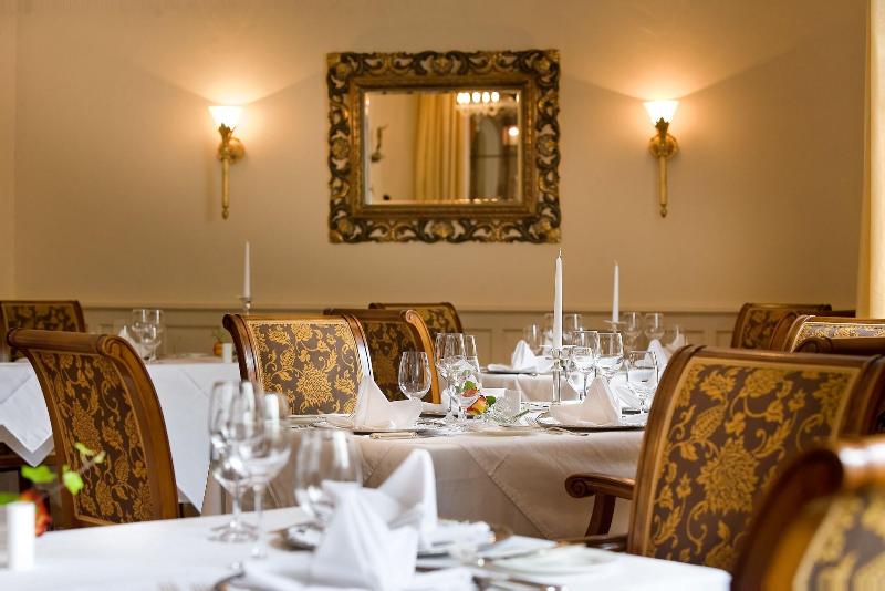 Romantik Hotel & Restaurant Fürstenhof - Restoran