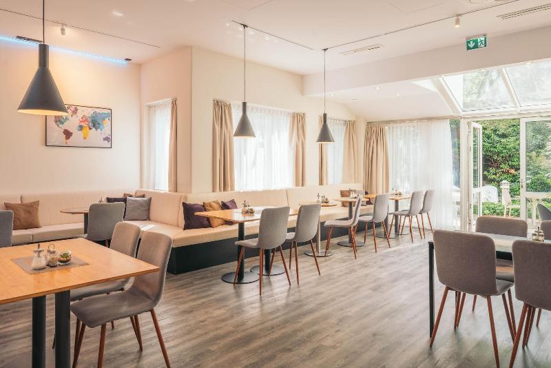 AWA Hotel - Lobi