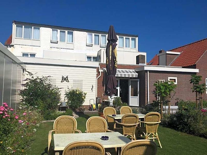 Valkenhof - Genel
