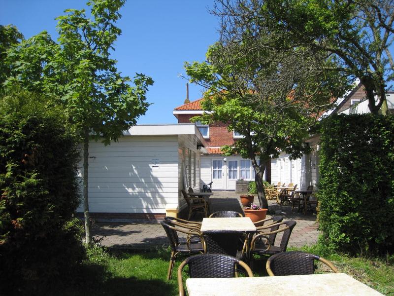 Valkenhof - Genel