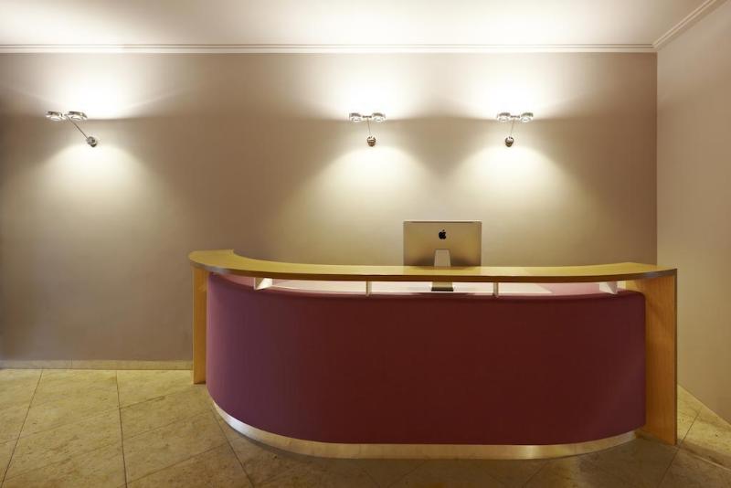Design Hotel Stadt Rosenheim - Genel