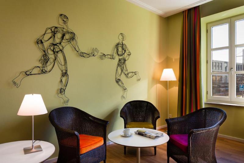 Design Hotel Stadt Rosenheim - Genel
