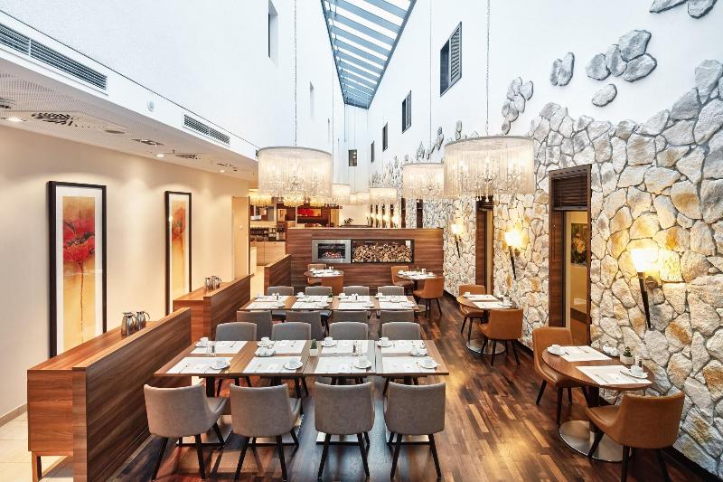 H4 Hotel Muenster City Centre - Restoran