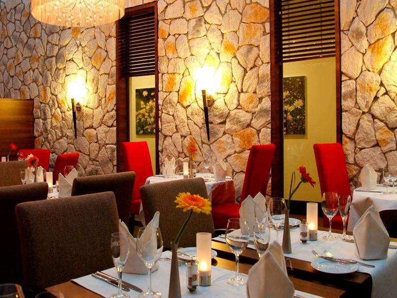 H4 Hotel Muenster City Centre - Restoran