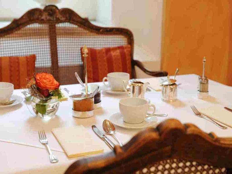 Splendid Dollmann - Restoran
