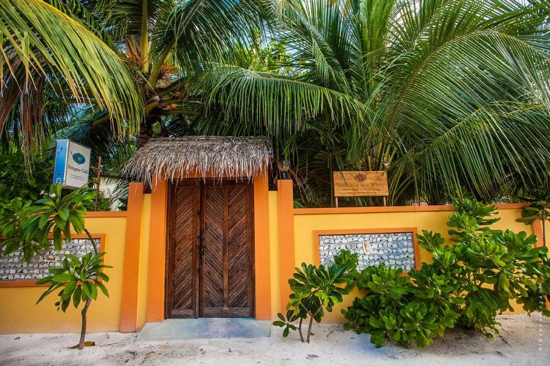 Stingray Beach Inn - Genel