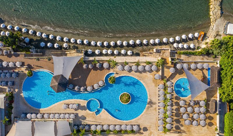 Royal Apollonia - Genel