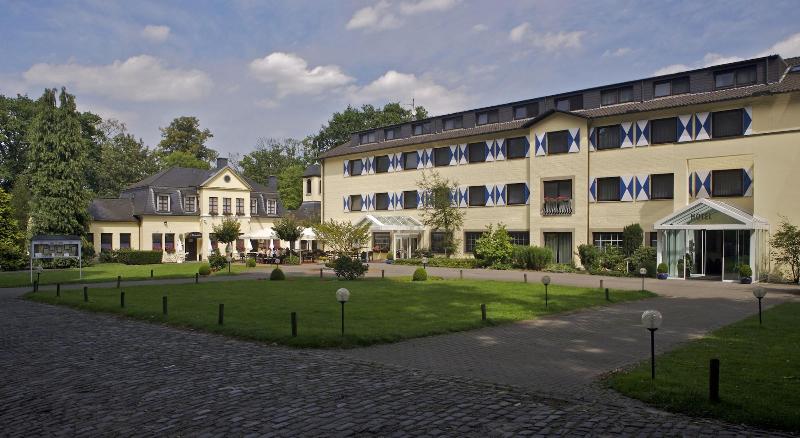 Schloss Hohenfeld Parkhotel - Genel