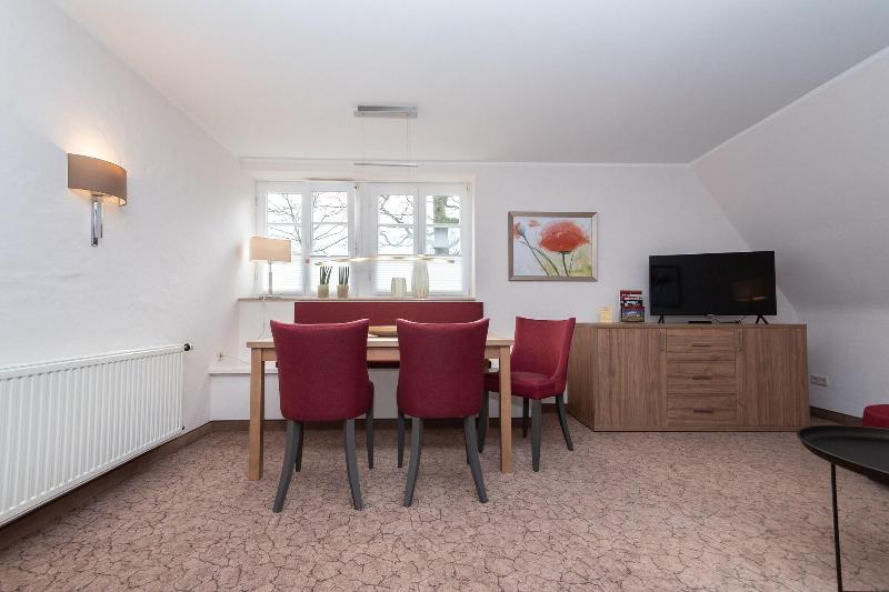 Schloss Hohenfeld Parkhotel - Oda