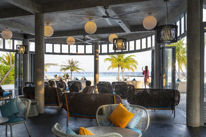 OUTRIGGER Maldives Maafushivaru Resort - Bar