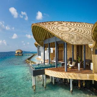 OUTRIGGER Maldives Maafushivaru Resort fotoÄŸrafÄ±