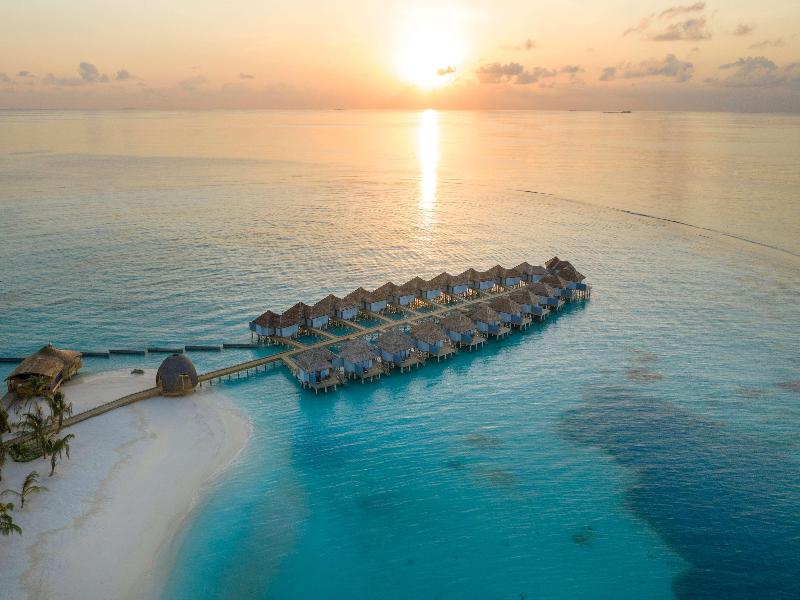 OUTRIGGER Maldives Maafushivaru Resort - Genel