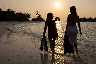 OUTRIGGER Maldives Maafushivaru Resort fotoÄŸrafÄ±