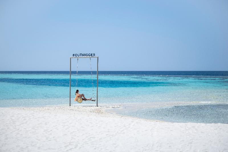 OUTRIGGER Maldives Maafushivaru Resort - Plaj