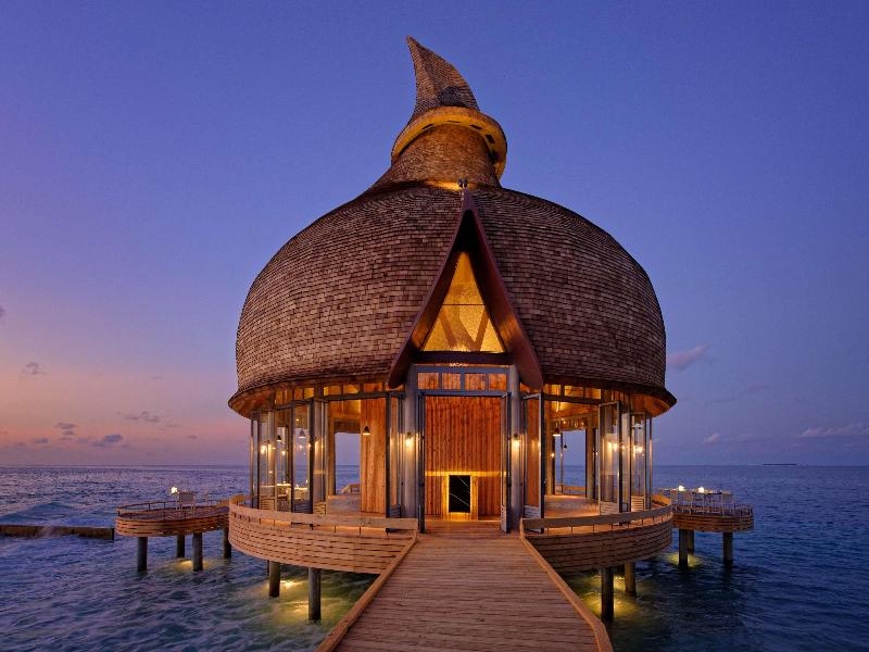 OUTRIGGER Maldives Maafushivaru Resort - Restoran