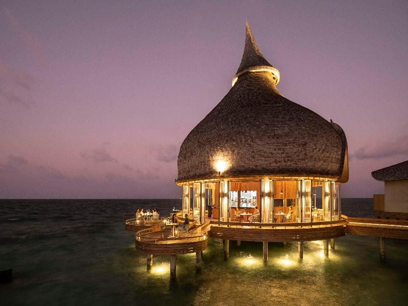 OUTRIGGER Maldives Maafushivaru Resort - Restoran