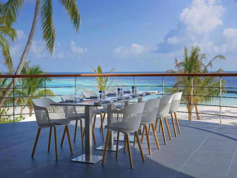OUTRIGGER Maldives Maafushivaru Resort - Restoran