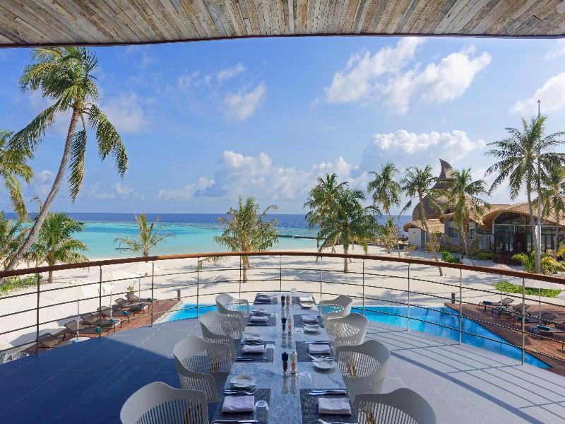 OUTRIGGER Maldives Maafushivaru Resort - Restoran