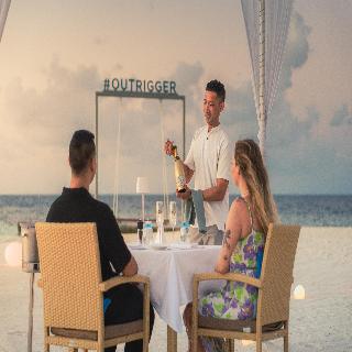 OUTRIGGER Maldives Maafushivaru Resort fotoÄŸrafÄ±