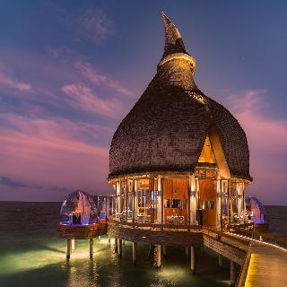 OUTRIGGER Maldives Maafushivaru Resort fotoÄŸrafÄ±