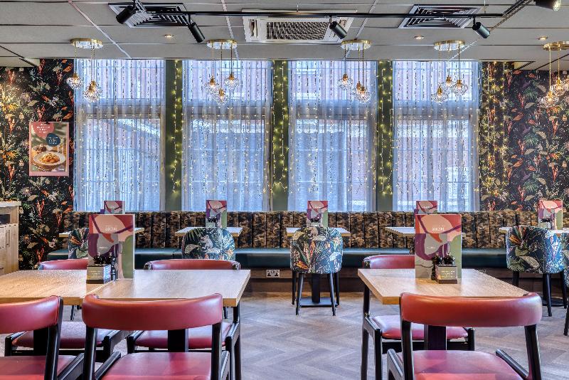 Premier Inn Manchester Trafford Centre Wst - Restoran