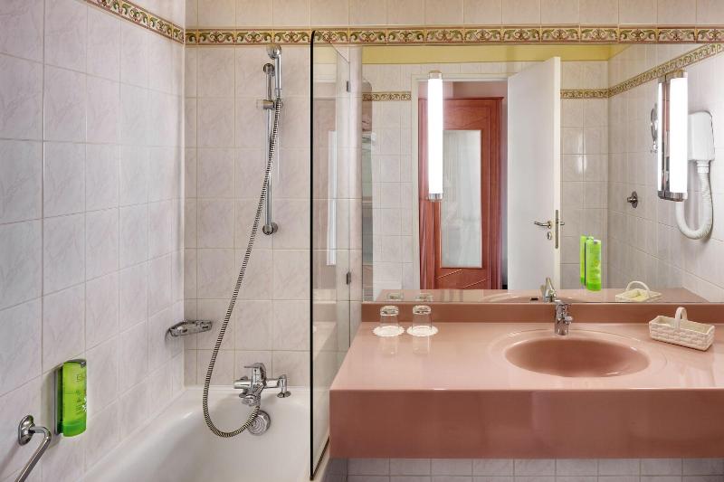 Danubius Health Spa Resort Villa Butterfly - Oda