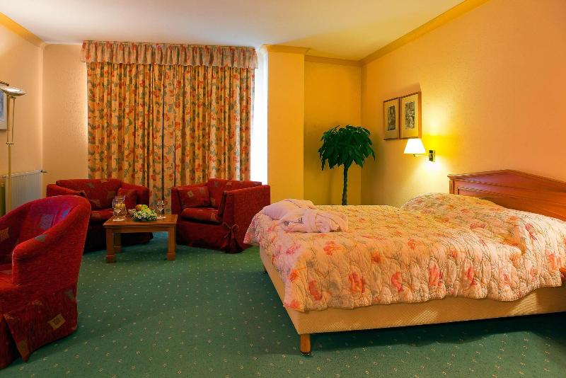 Danubius Health Spa Resort Villa Butterfly - Oda