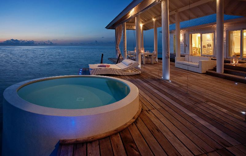 Diamonds Athuruga Beach & Water Villas - Oda