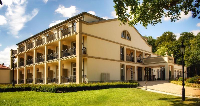 Parkhotel Surenburg - Genel