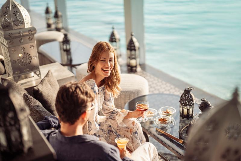 Four Seasons Resort Maldives at Landaa Giraavaru - Bar